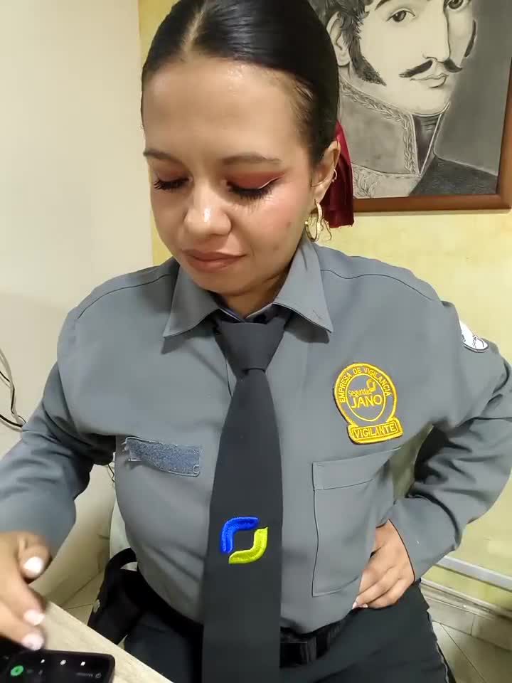 Ariana-07 - Stripchat webcam show • Wednesday, September 3, 2025 #Skinny #Fingering #Mobile