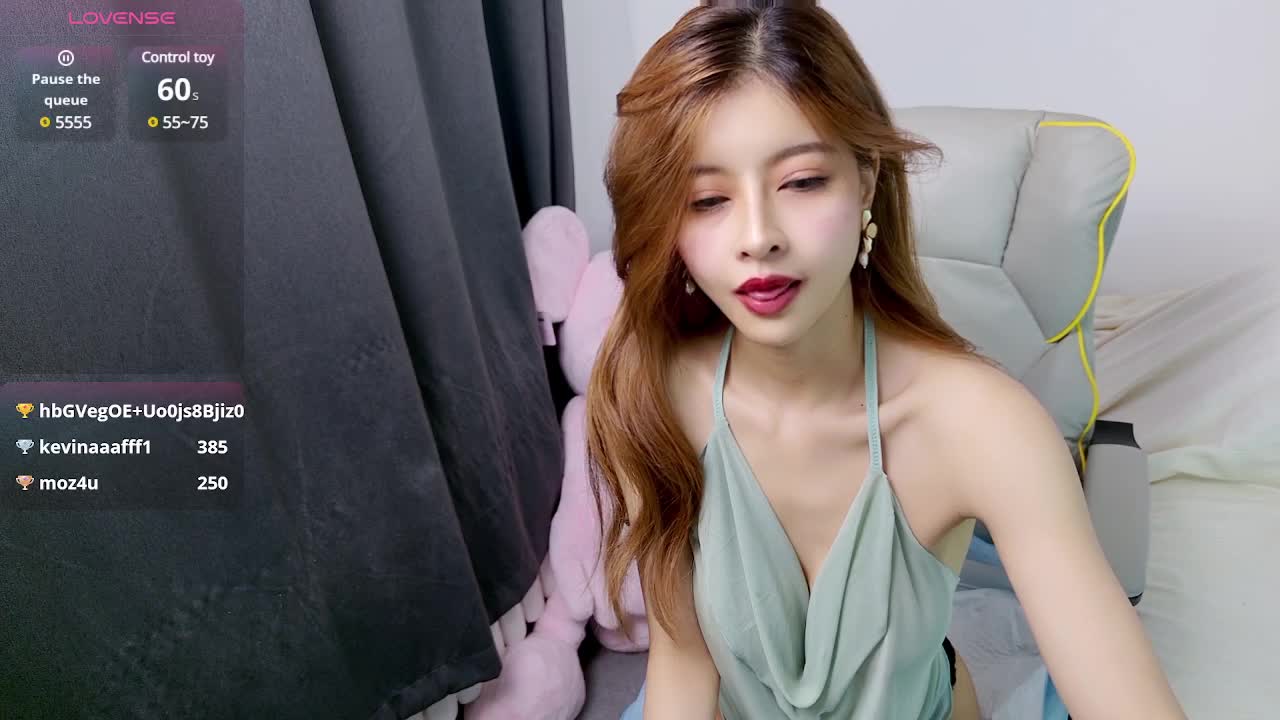 Aimee3241 - Stripchat webcam show • Monday, August 4, 2025 #Tittyfuck #Young22+ #Latex