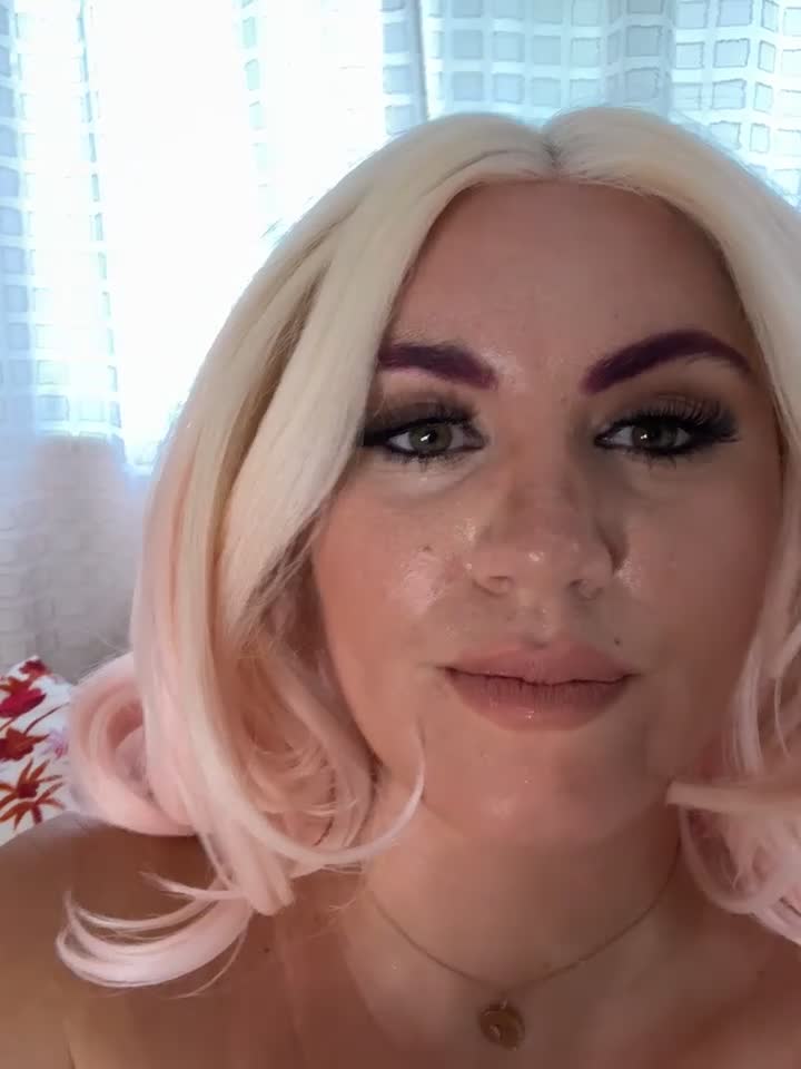 lovely_beast cam recording